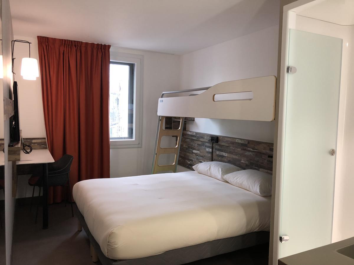 Ibis Budget Annecy Sud-Poisy Exterior photo