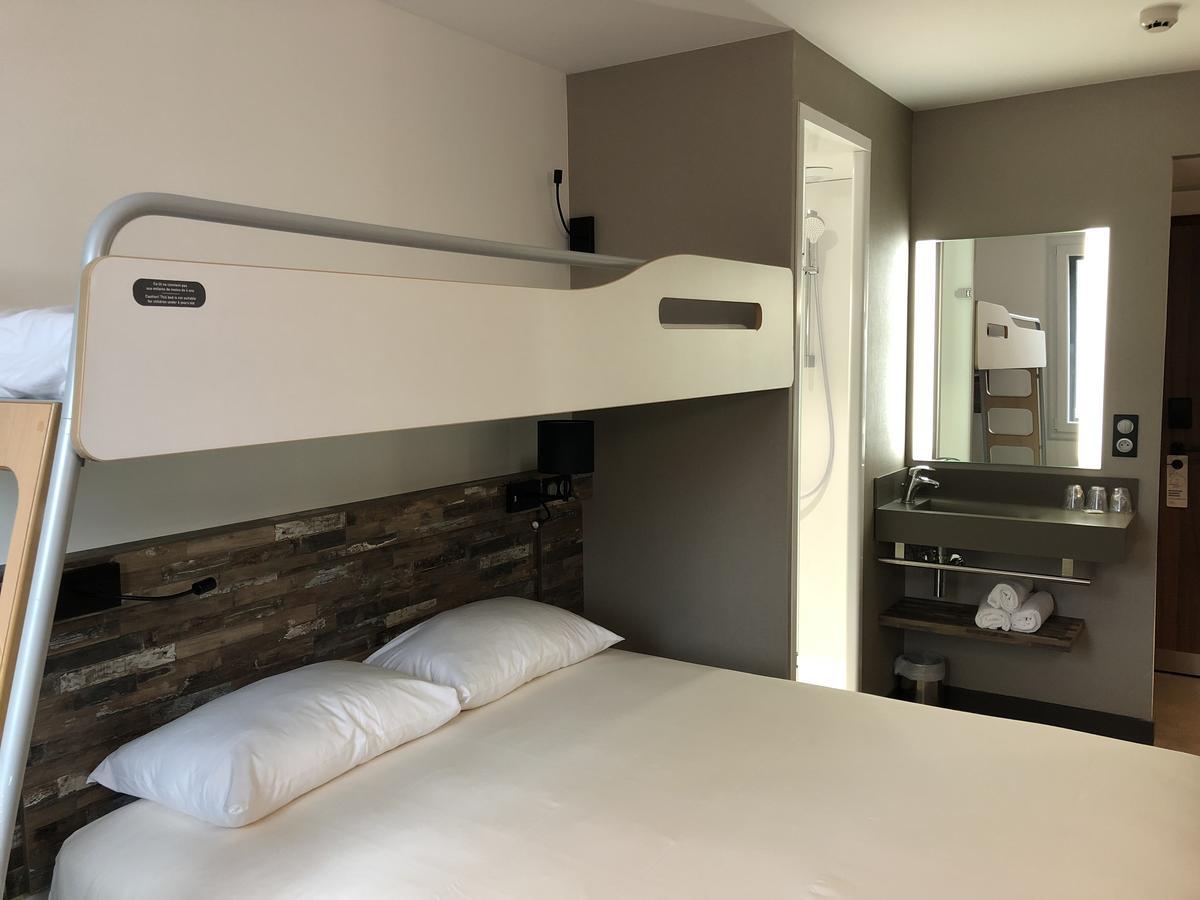 Ibis Budget Annecy Sud-Poisy Exterior photo