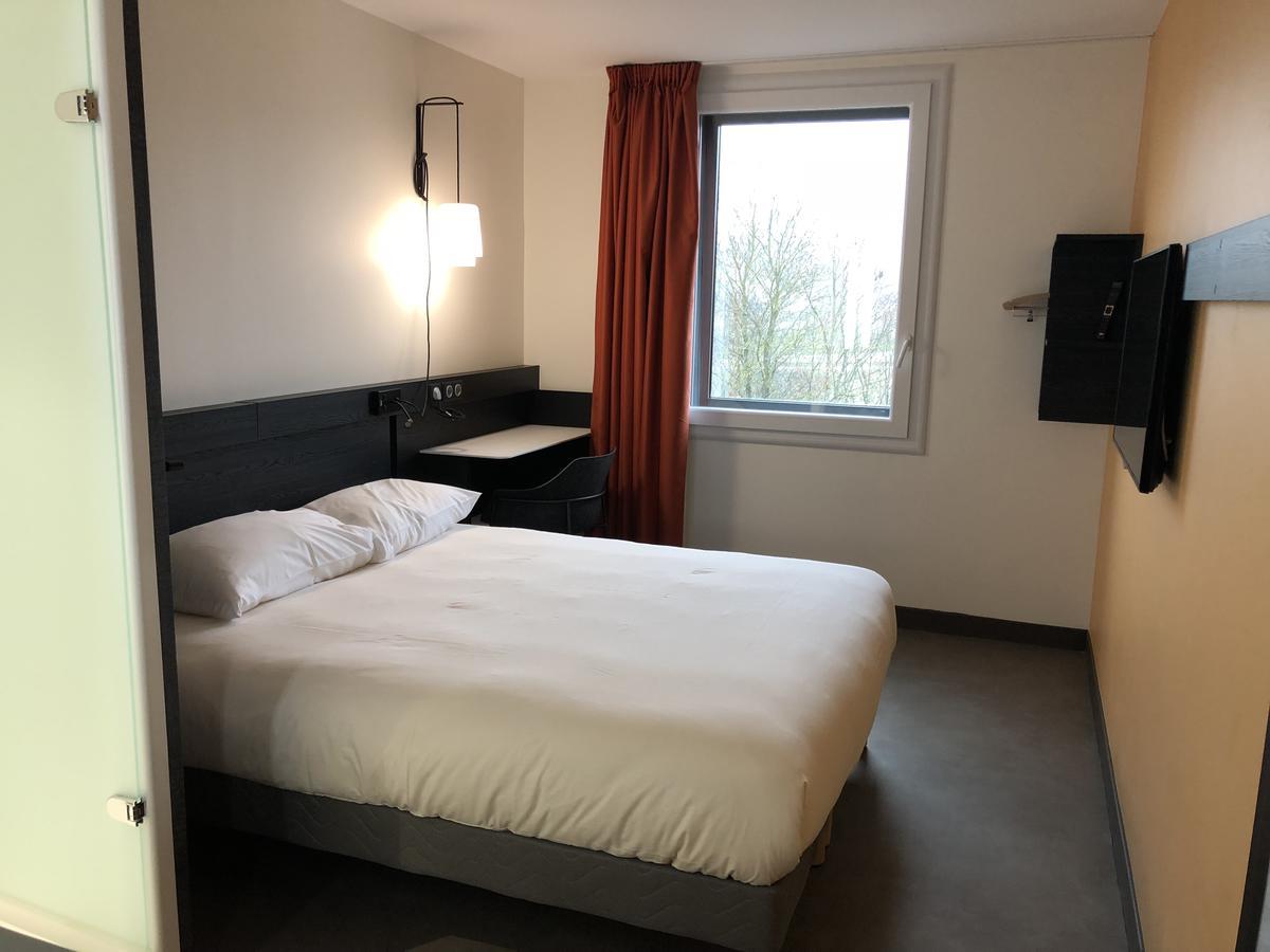 Ibis Budget Annecy Sud-Poisy Exterior photo