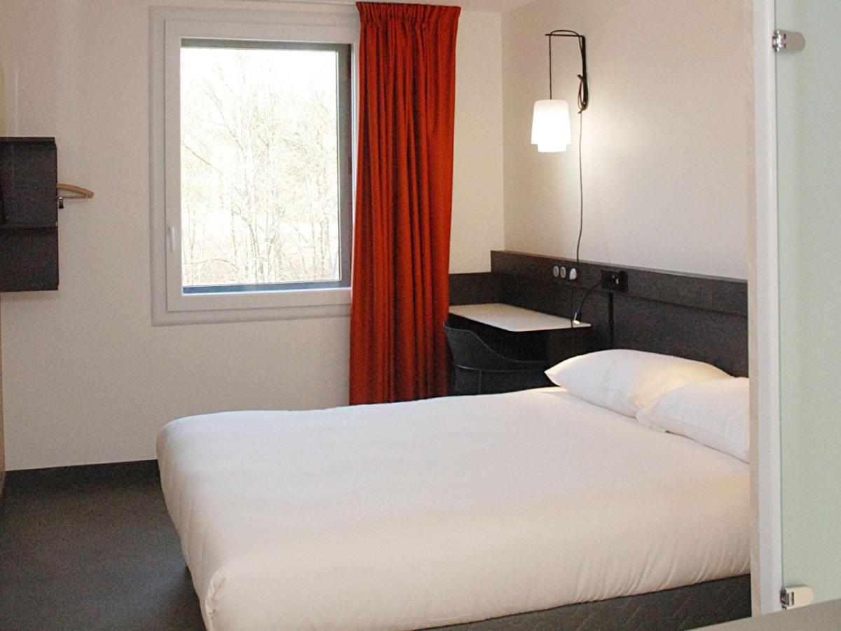 Ibis Budget Annecy Sud-Poisy Exterior photo